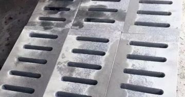 昌都 芝麻灰石材沟盖板