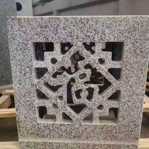 昌都 芝麻白花岗岩镂空雕花灯笼