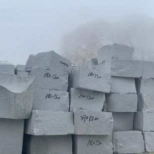 昌都芝麻白花岗石