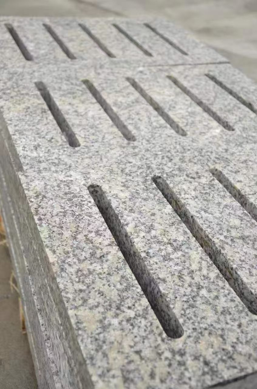 昌都芙蓉白水沟盖板