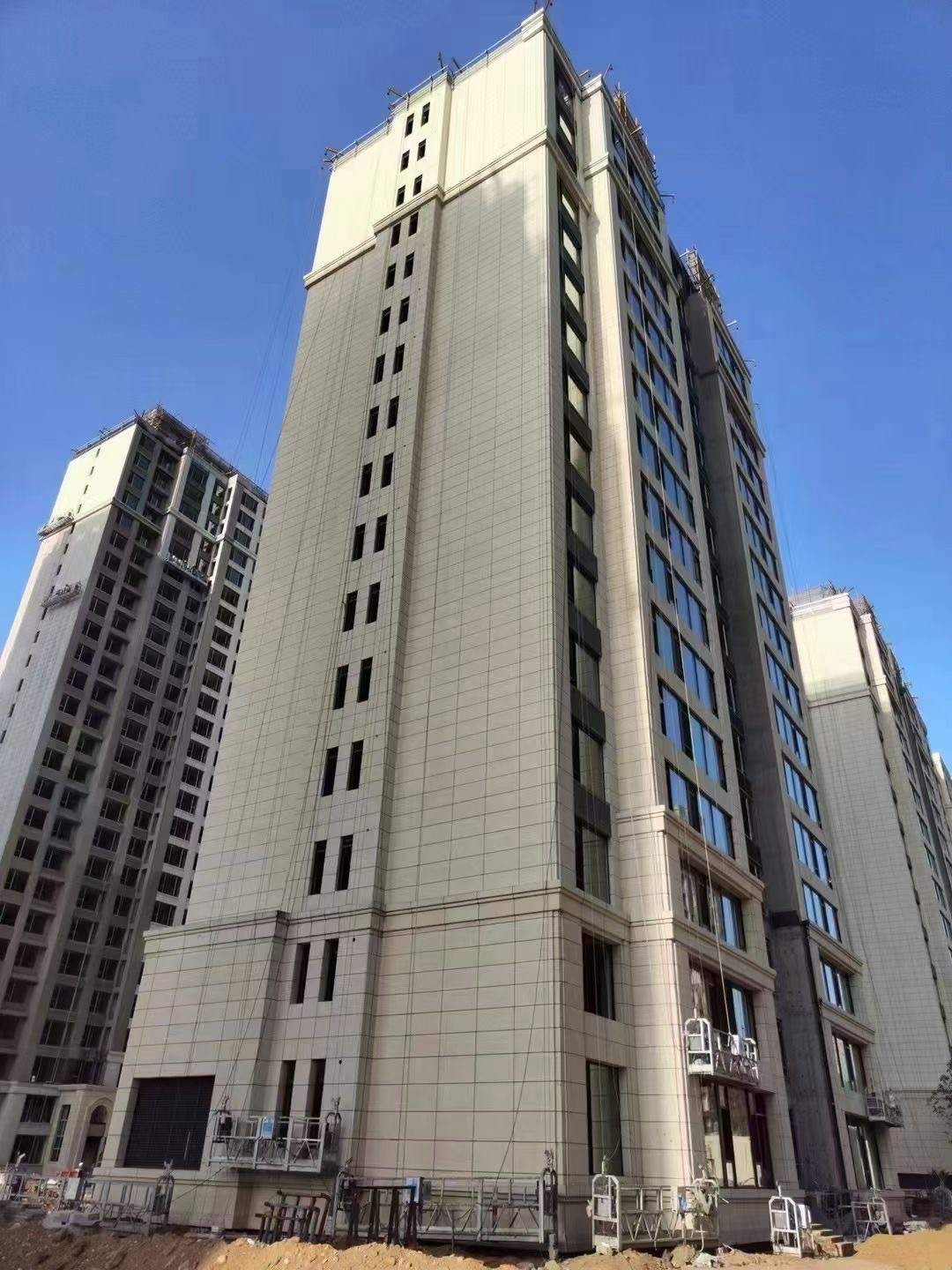 昌都黄金麻高端小区，外墙干挂