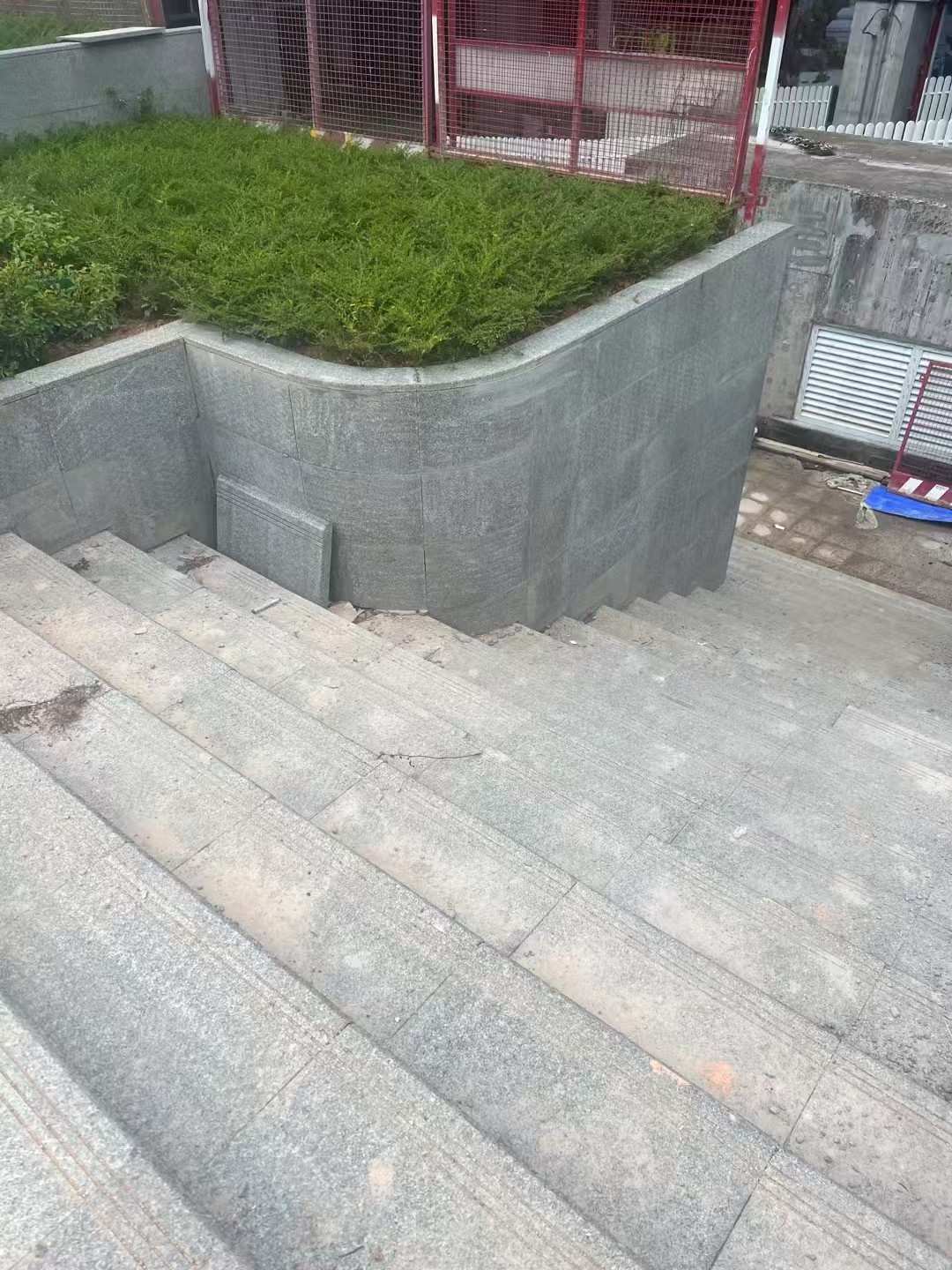 昌都 芝麻黑火烧面铺装案例