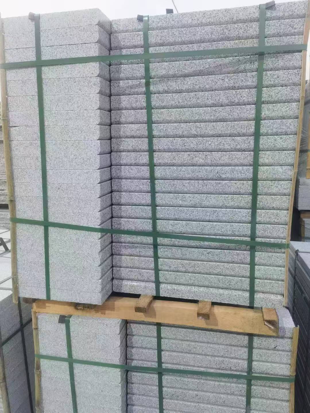 昌都 5公分芝麻白，倒斜角，室外楼梯踏步